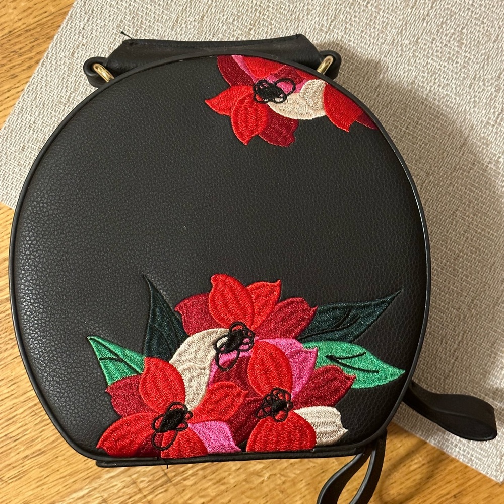 Zara faux leather handheld purse